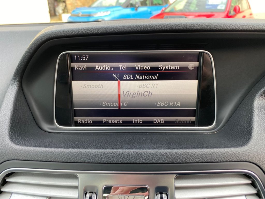 Used Mercedes-Benz E Class 2015 for sale - 76841348: Photo 26