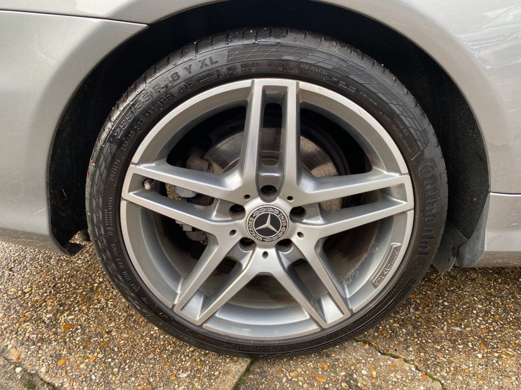 Used Mercedes-Benz E Class 2015 for sale - 76841348: Photo 29