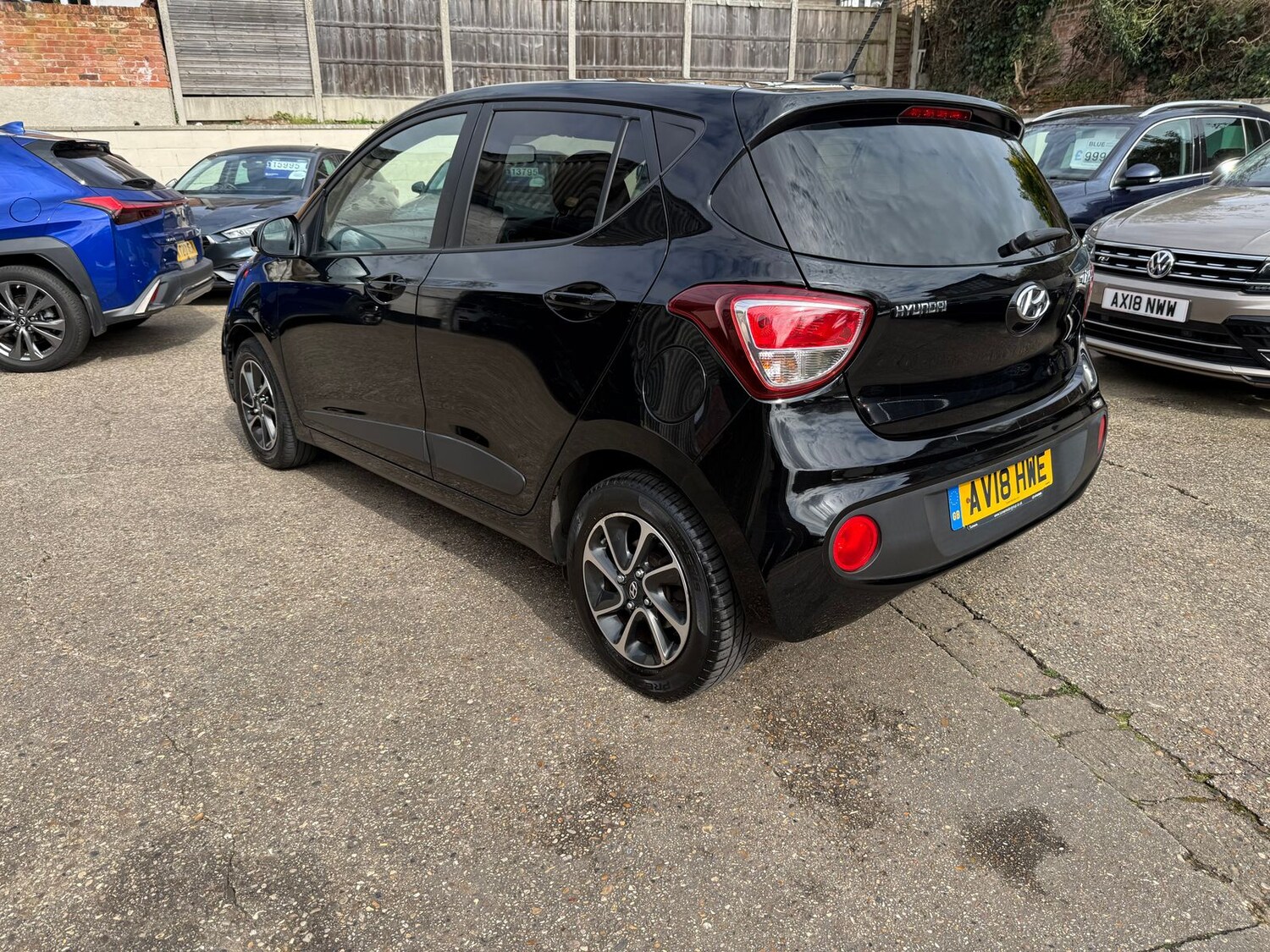 Used Hyundai i10 2018 for sale - 78090380: Photo 32