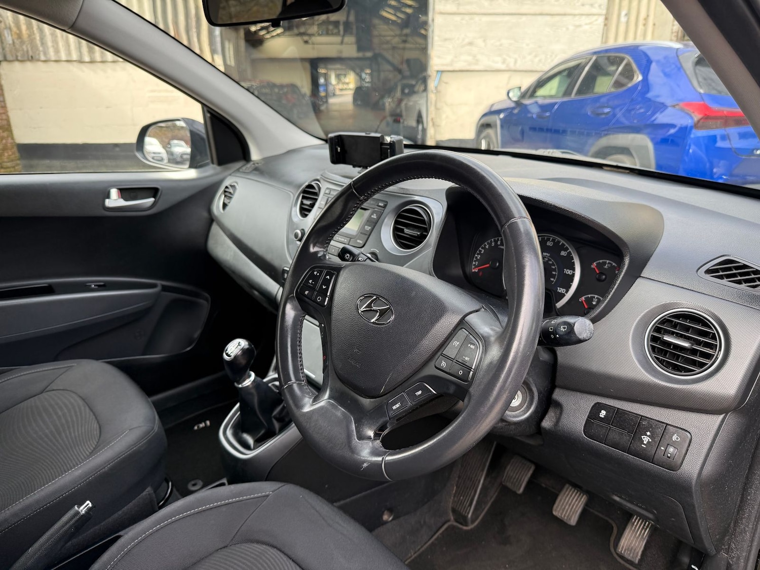 Used Hyundai i10 2018 for sale - 78090380: Photo 9