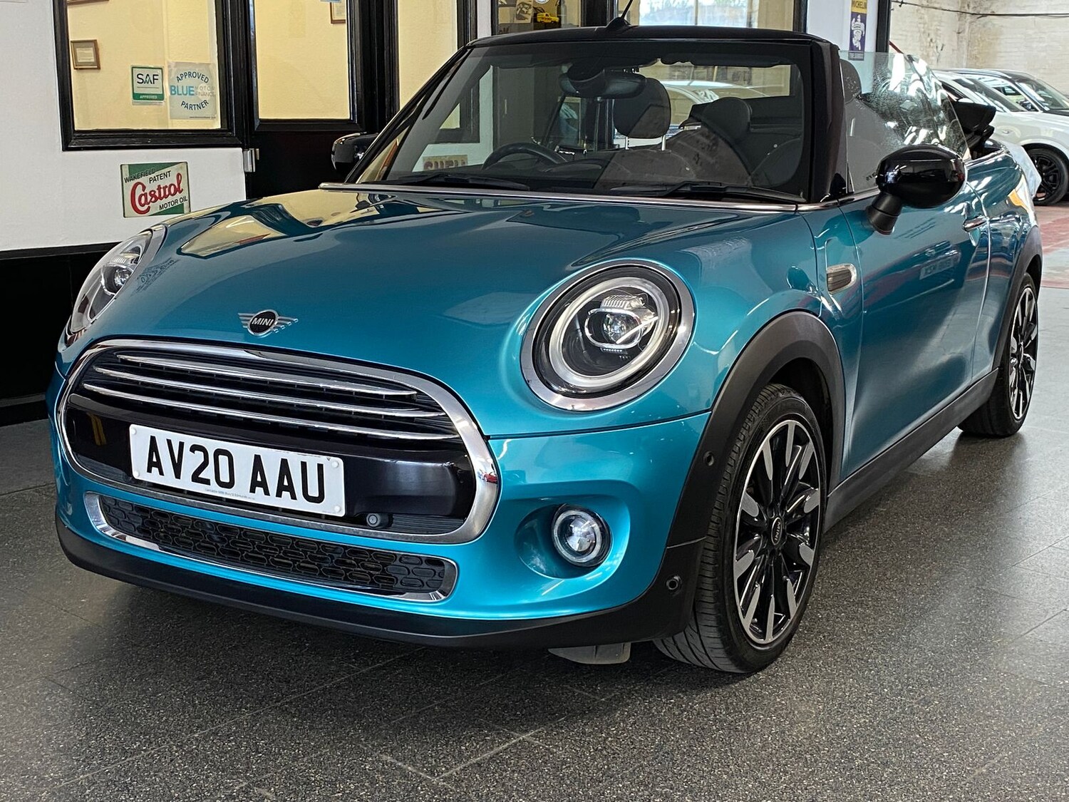 Used MINI Convertible 2020 for sale - 78198236: Photo 13