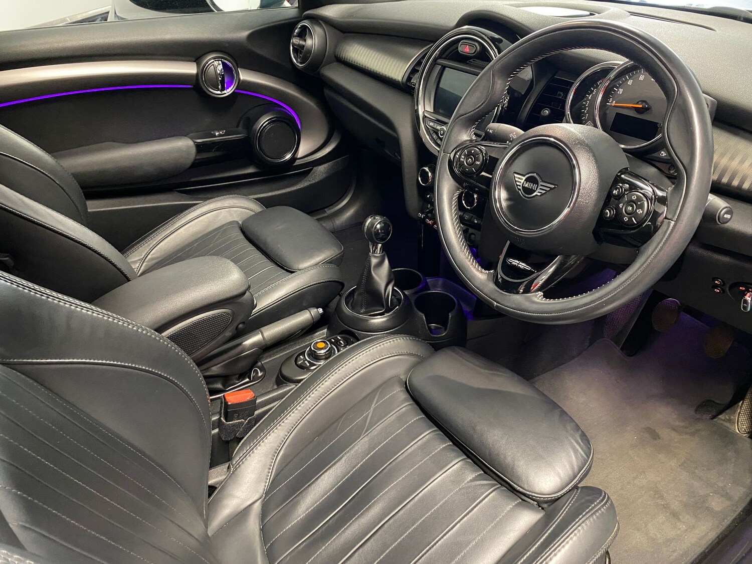 Used MINI Convertible 2020 for sale - 78198236: Photo 17