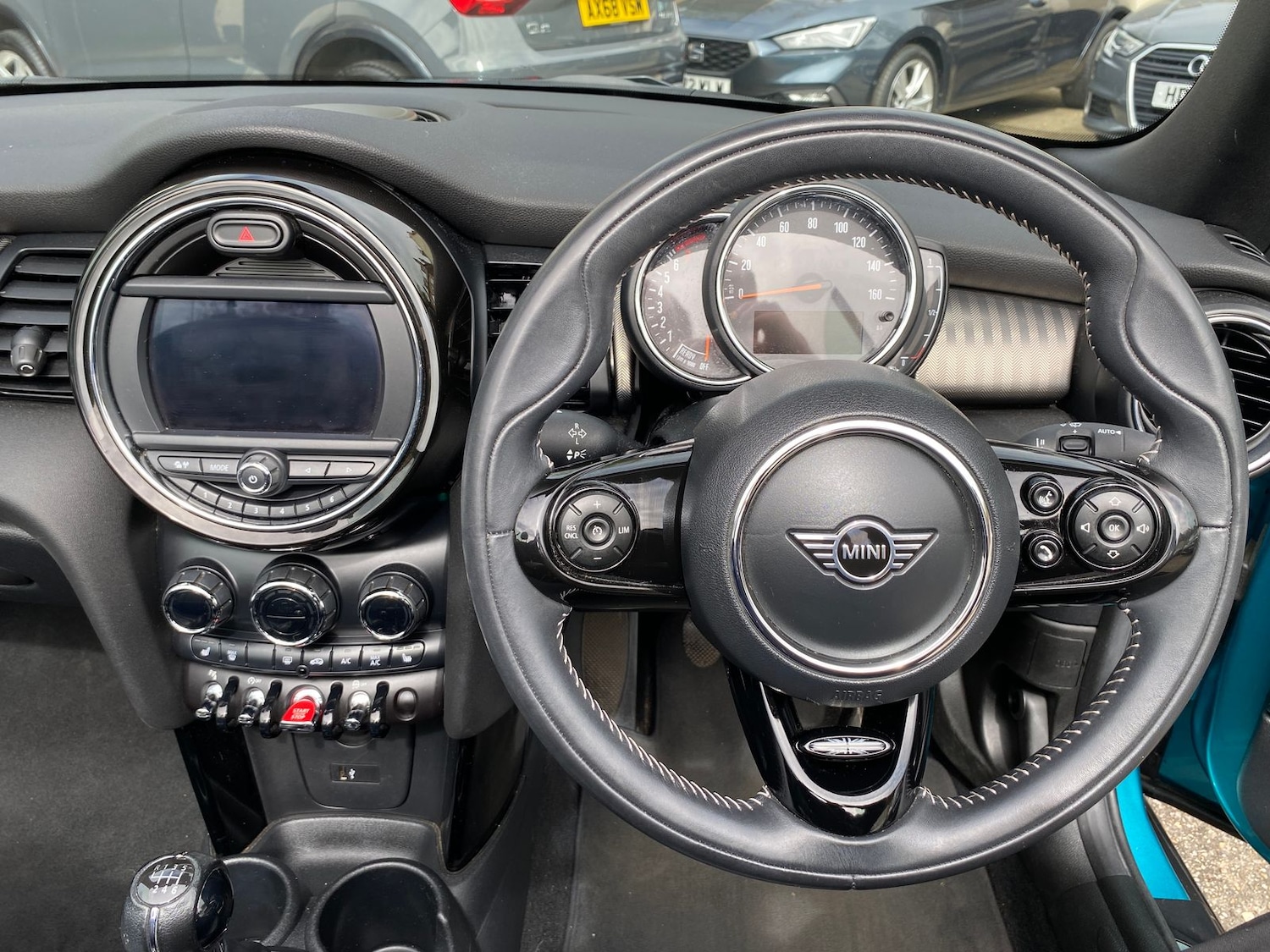 Used MINI Convertible 2020 for sale - 78198236: Photo 3