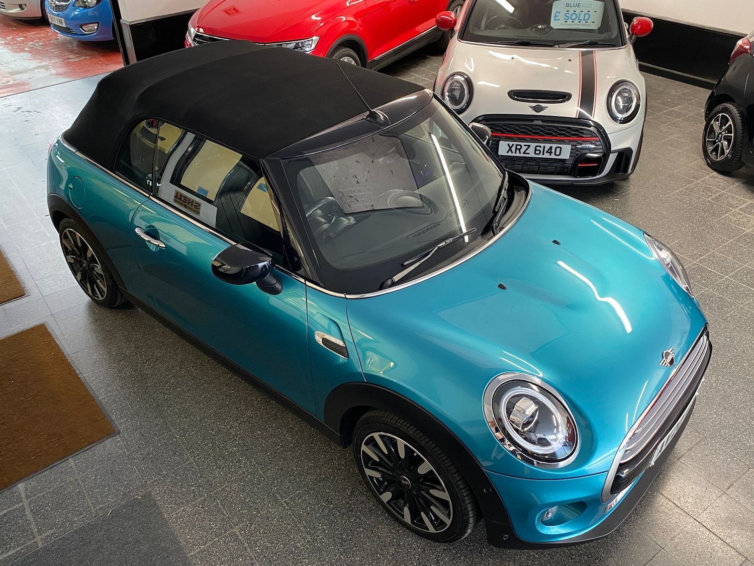 Used MINI Convertible 2020 for sale - 78198236: Photo 5