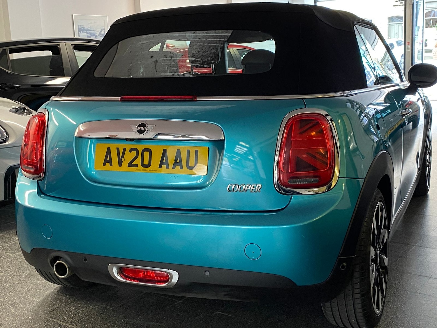 Used MINI Convertible 2020 for sale - 78198236: Photo 9