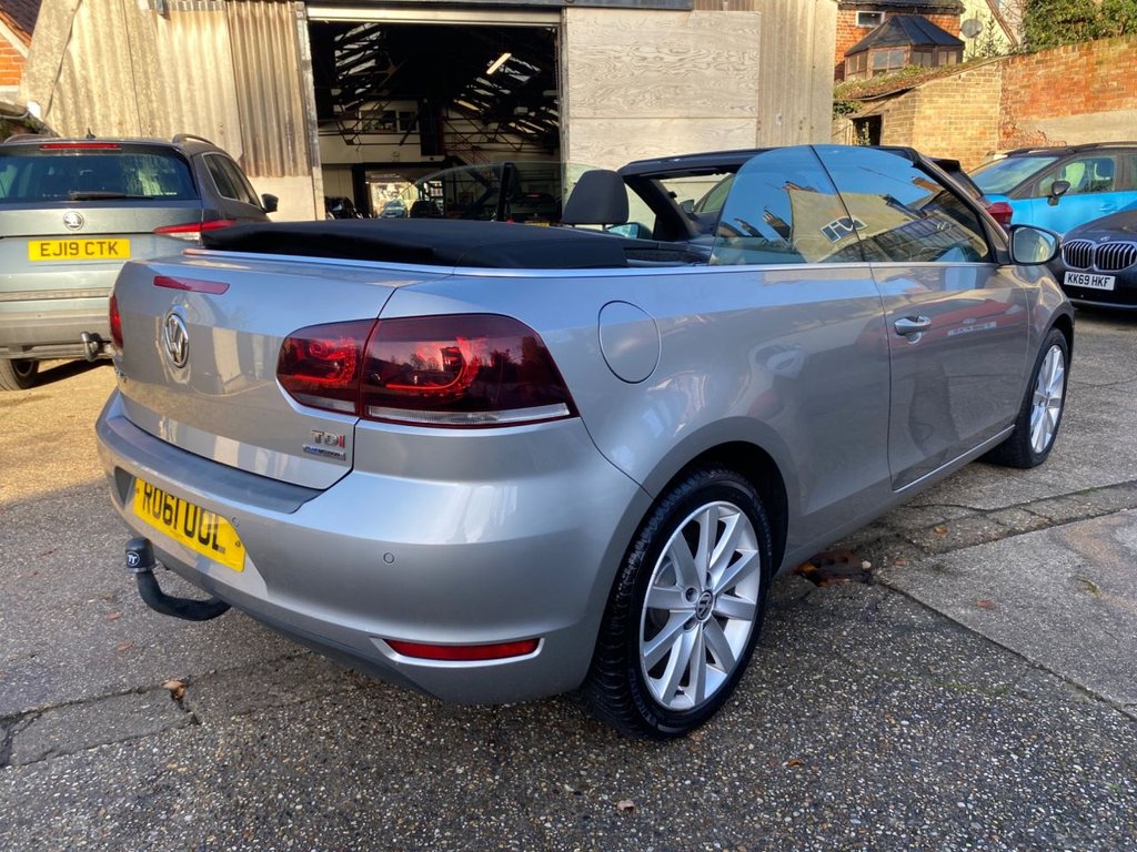 Used Volkswagen Golf 2011 for sale - 76768450: Photo 32