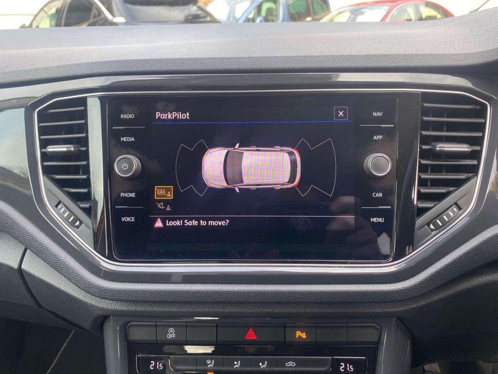 Used Volkswagen T-Roc 2018 for sale - 77850481: Photo 11