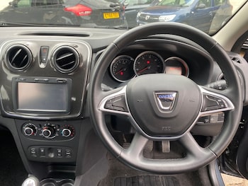Used Dacia Sandero 2018 for sale - 78811486: Photo