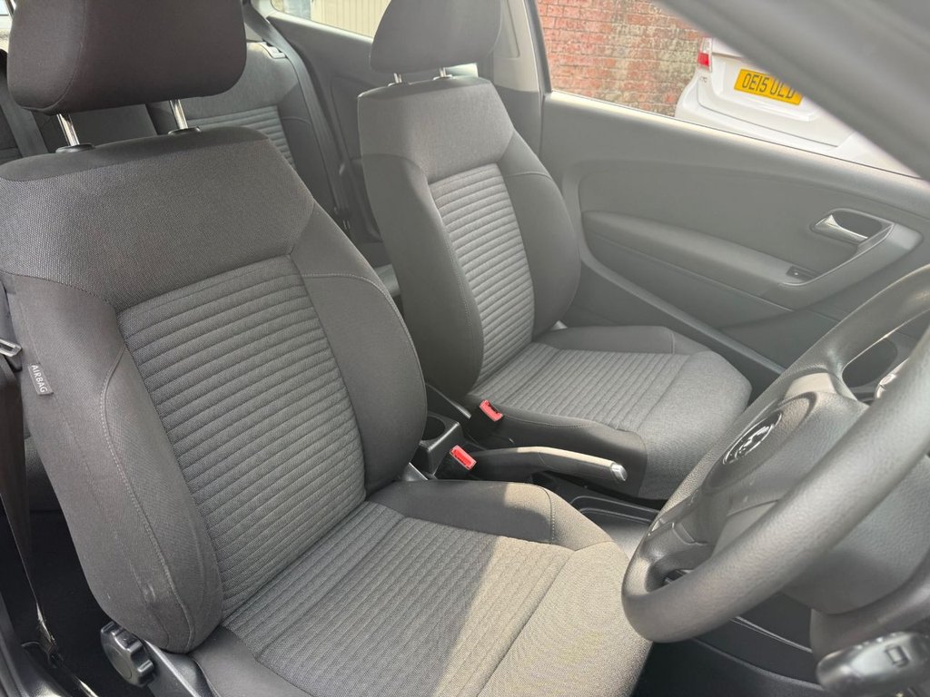 Used Volkswagen Polo 2011 for sale - 76735895: Photo 12