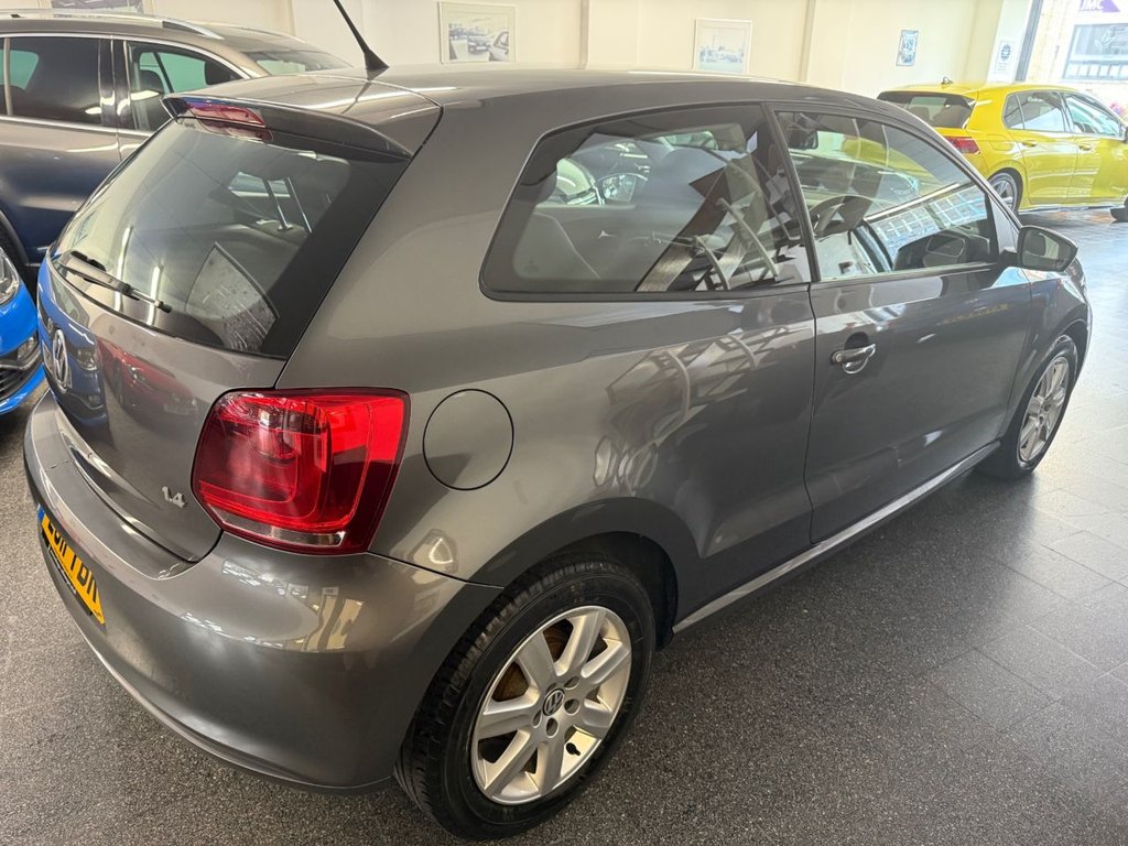 Used Volkswagen Polo 2011 for sale - 76735895: Photo 6