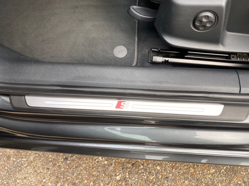 Used Audi A4 2019 for sale - 76735889: Photo 32