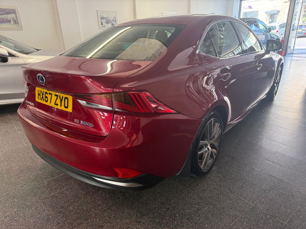 Used Lexus IS 2017 for sale - 76735902: Photo 11