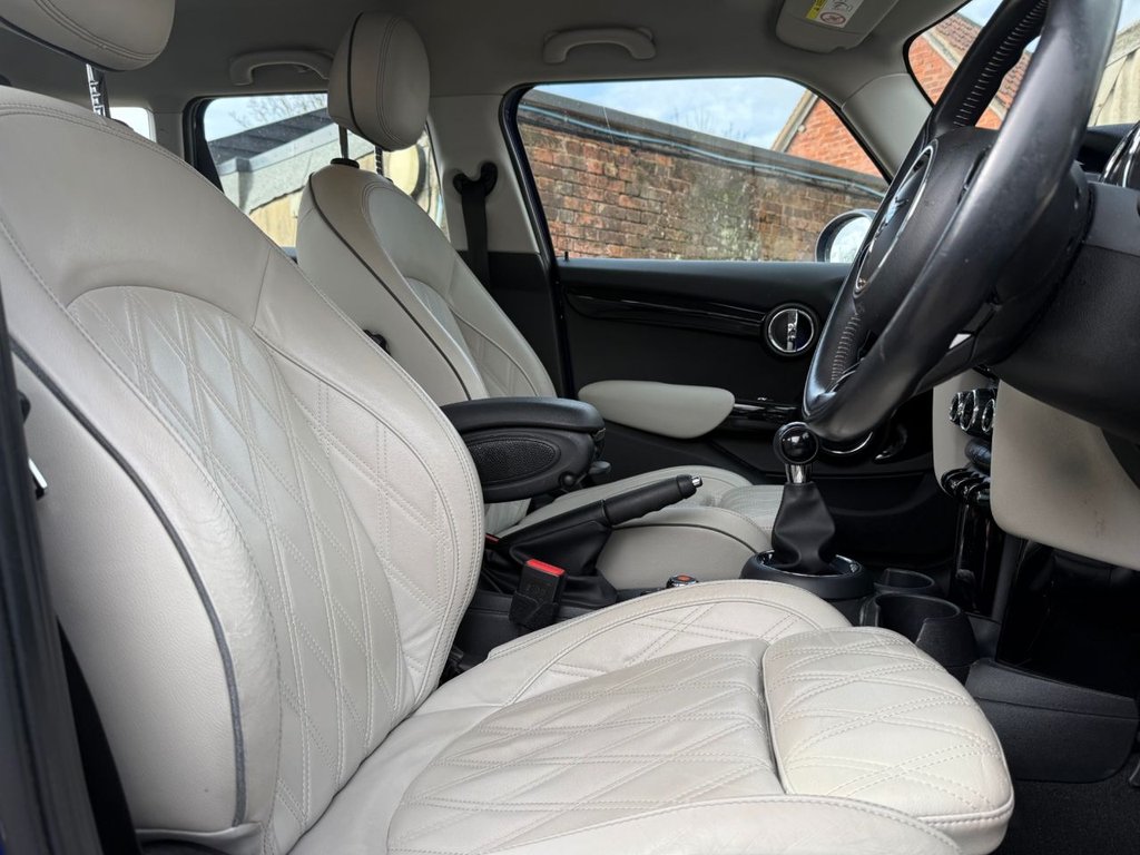 Used MINI Hatch 2020 for sale - 77905314: Photo 11