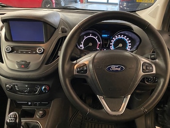 Used Ford Transit Courier 2023 for sale - 77436920: Photo