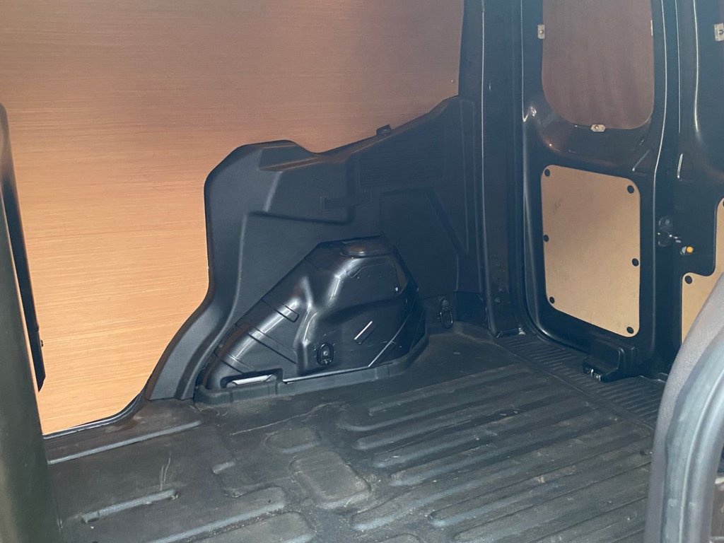 Used Ford Transit Courier 2023 for sale - 77436920: Photo 50