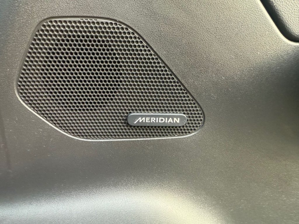 Used Jaguar F-Pace 2017 for sale - 77007424: Photo 11