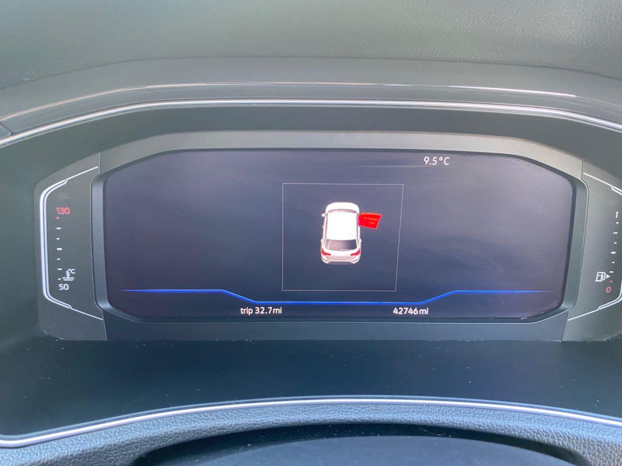 Used Volkswagen T-Roc 2018 for sale - 78090367: Photo 45