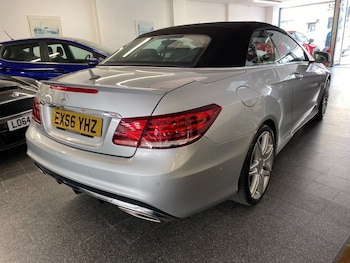 Used Mercedes-Benz E Class 2016 for sale - 76735880: Photo