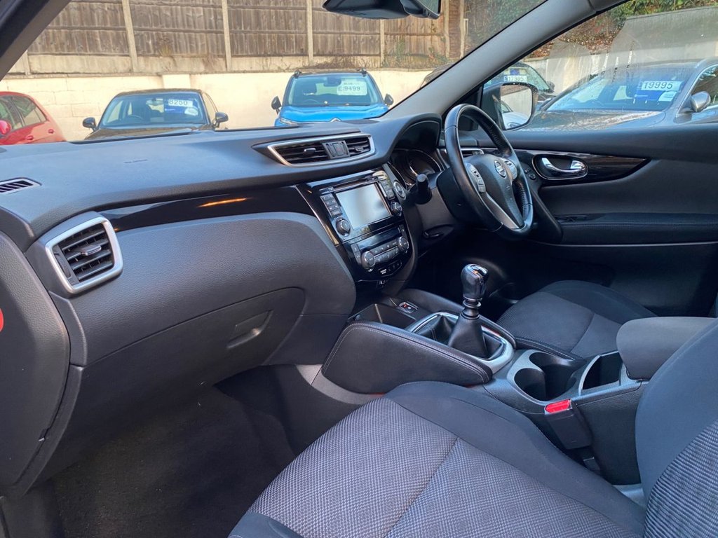 Used Nissan Qashqai 2015 for sale - 76798081: Photo 16