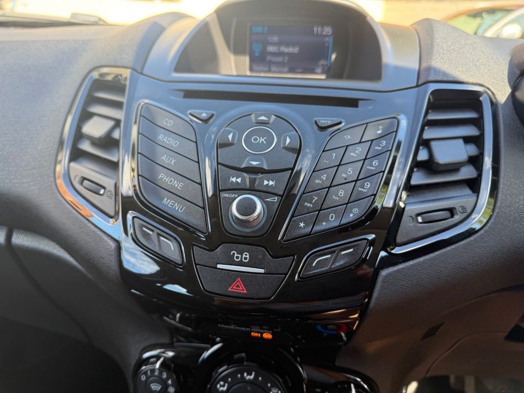 Used Ford Fiesta 2017 for sale - 76735879: Photo 19