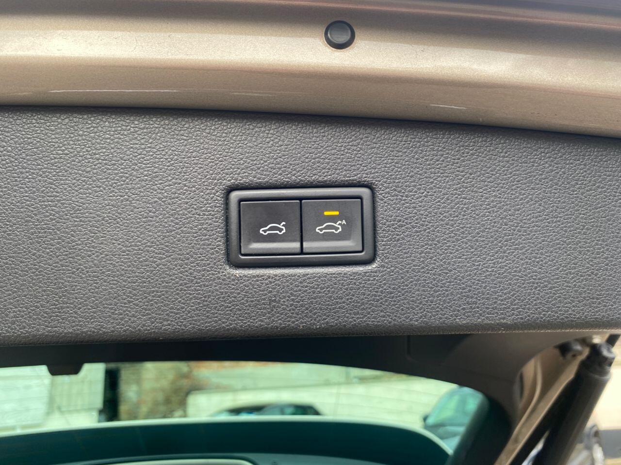 Used Volkswagen Tiguan 2018 for sale - 78090376: Photo 38