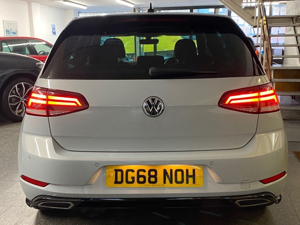 Used Volkswagen Golf 2018 for sale - 78175813: Photo 13