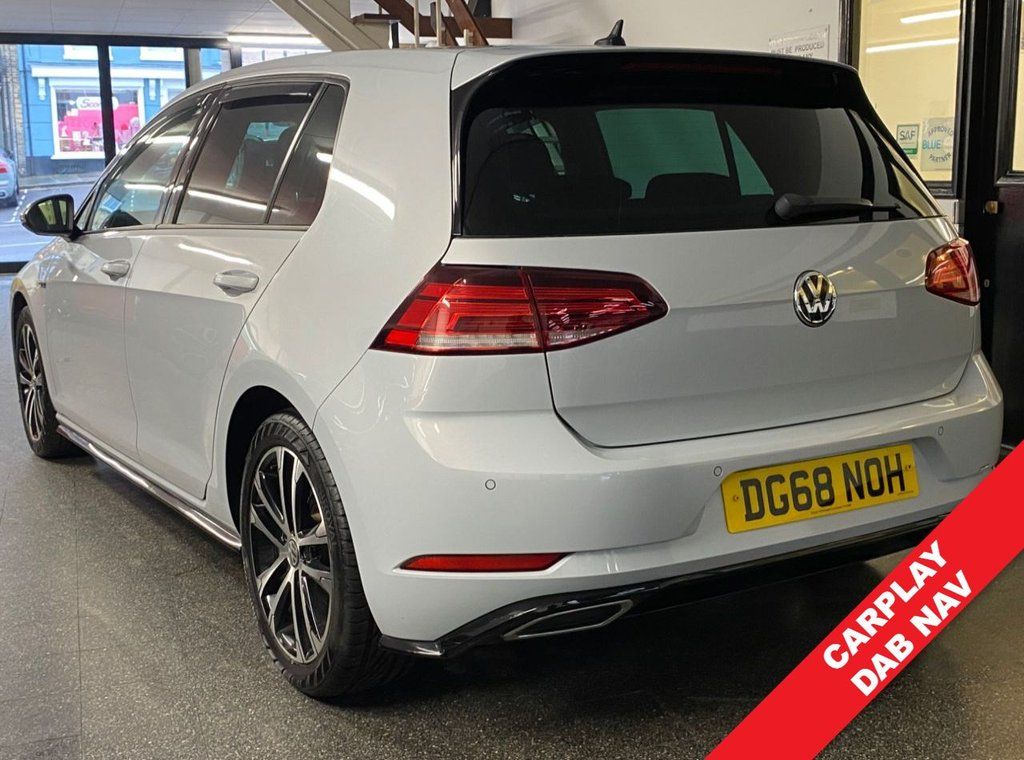Used Volkswagen Golf 2018 for sale - 78175813: Photo 2