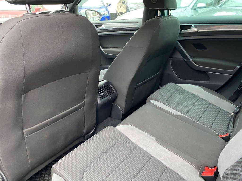 Used Volkswagen Golf 2018 for sale - 78175813: Photo 20