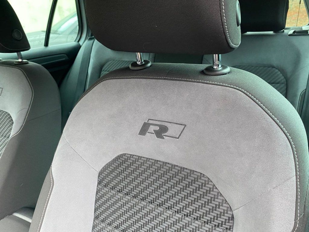 Used Volkswagen Golf 2018 for sale - 78175813: Photo 30