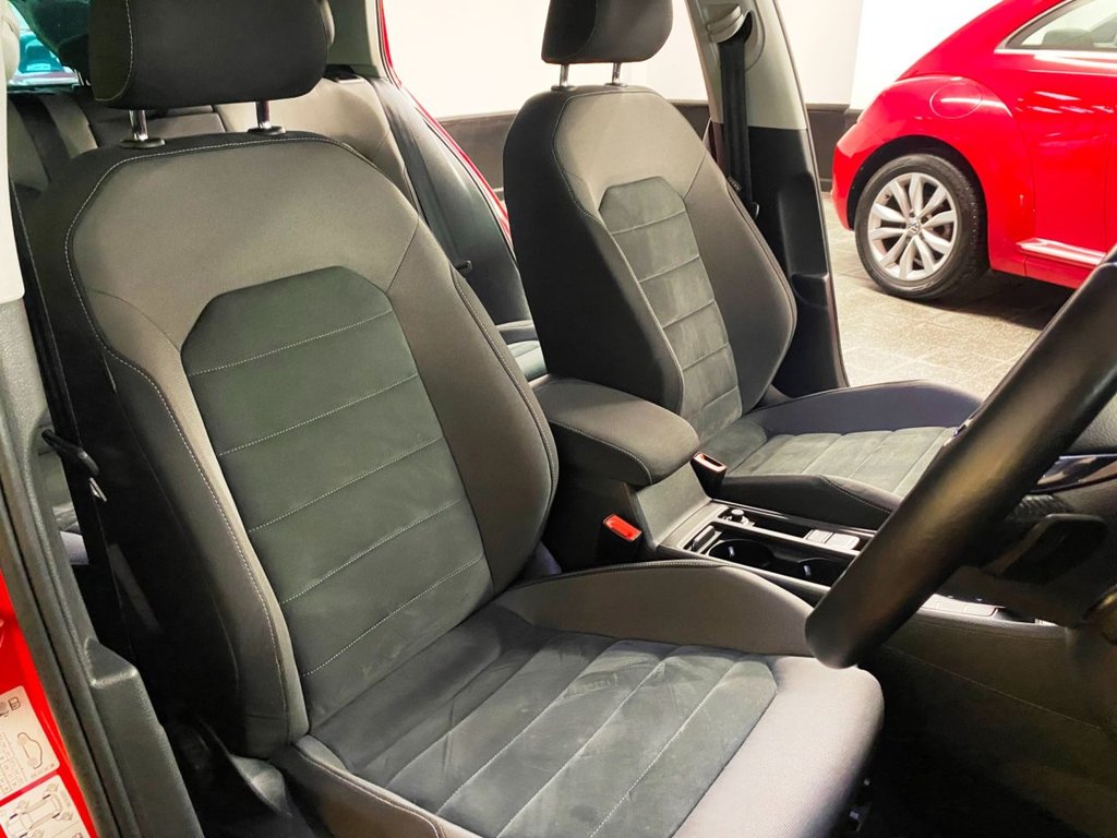 Used Volkswagen Golf 2018 for sale - 76735904: Photo 11