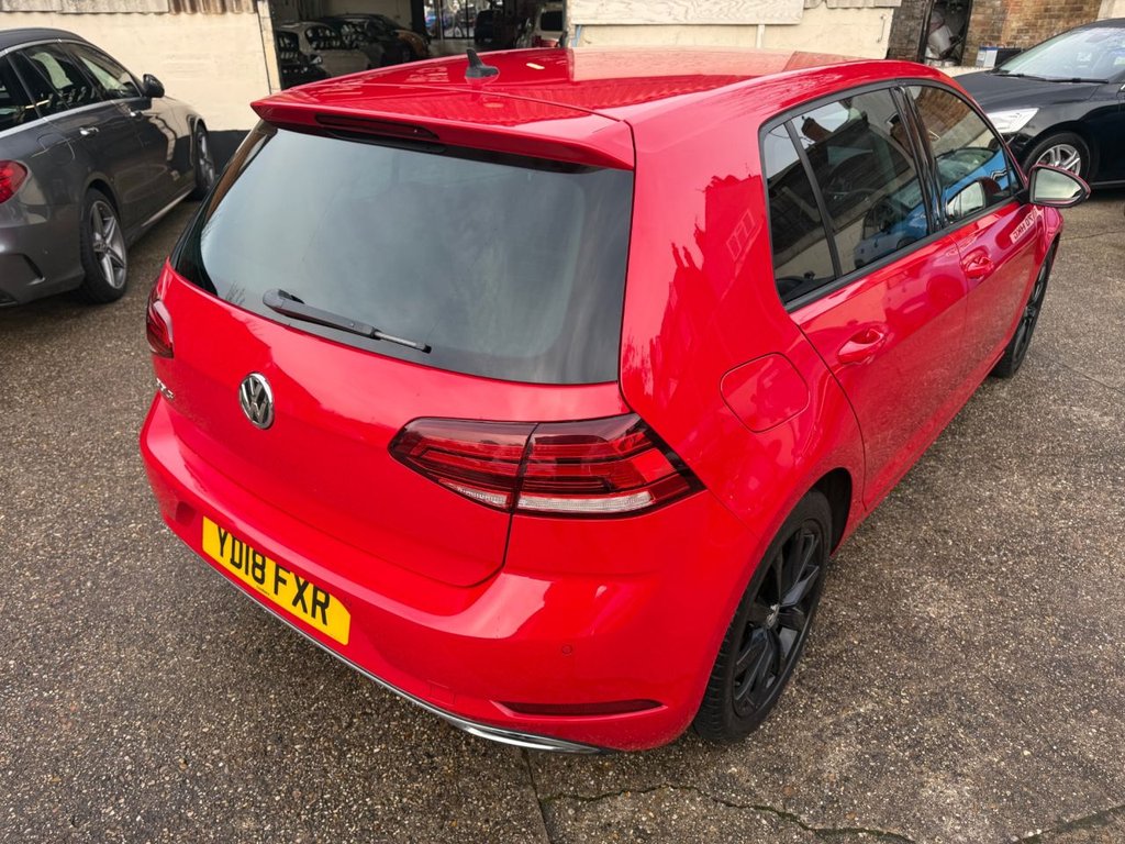 Used Volkswagen Golf 2018 for sale - 76735904: Photo 27