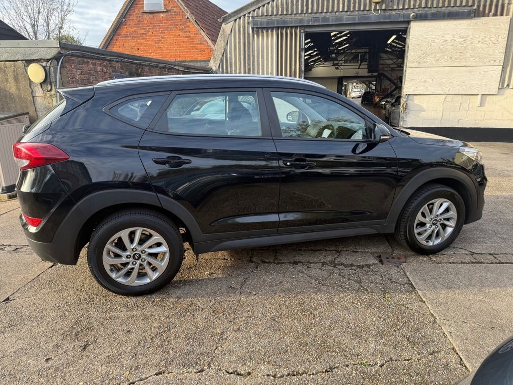 Used Hyundai TUCSON 2018 for sale - 76735892: Photo 40