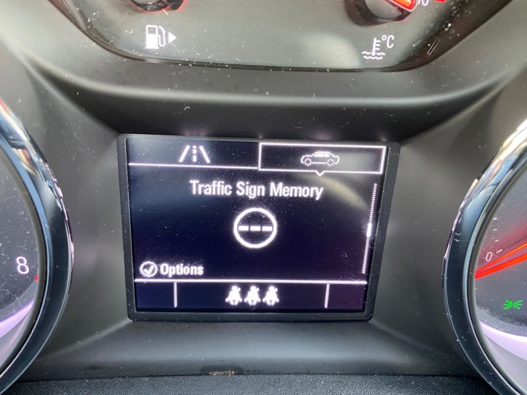 Used Vauxhall Astra 2018 for sale - 76735893: Photo 34