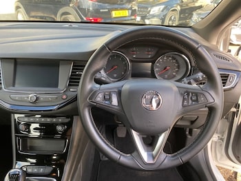 Used Vauxhall Astra 2018 for sale - 76735893: Photo
