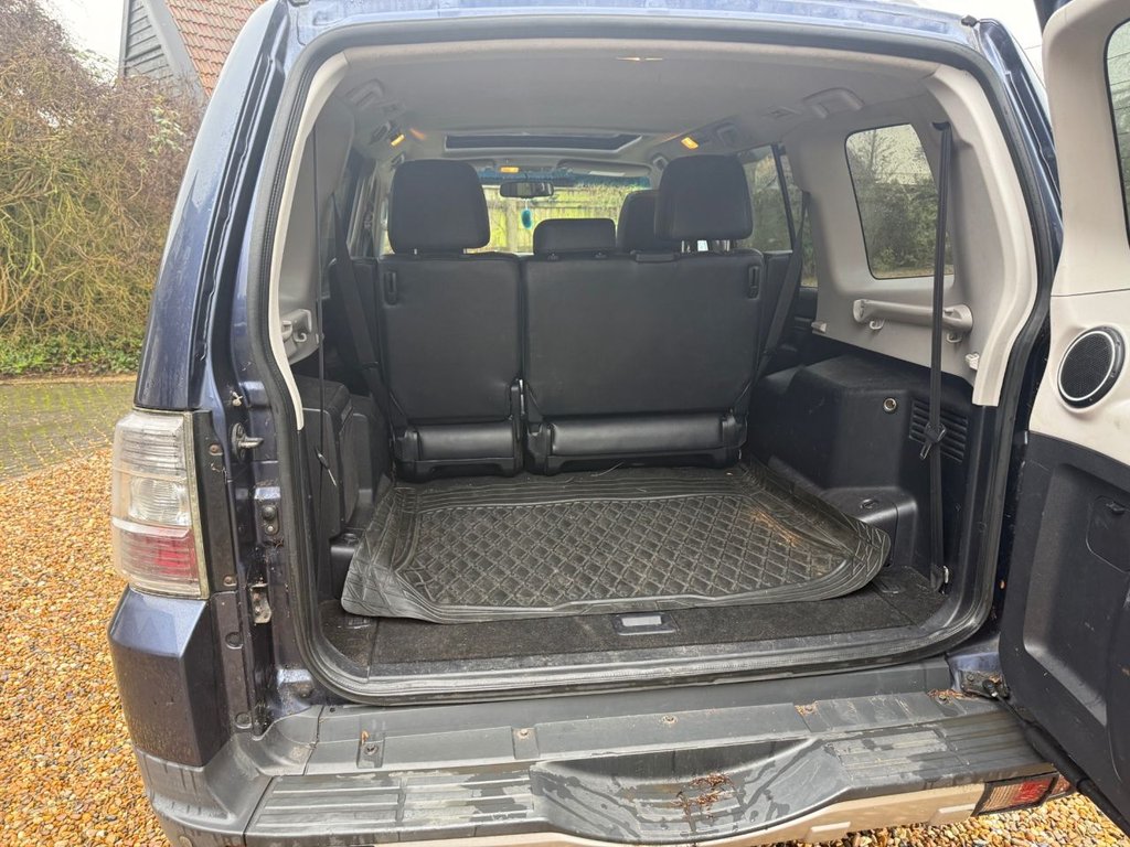 Used Mitsubishi Shogun 2007 for sale - 77408068: Photo 14