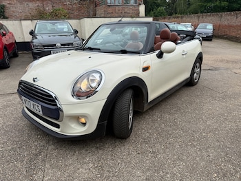 Used MINI Convertible 2017 for sale - 78940243: Photo