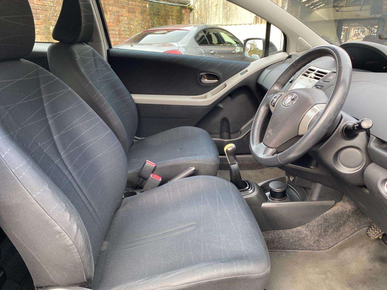 Used Toyota Yaris 2006 for sale - 78090359: Photo 11