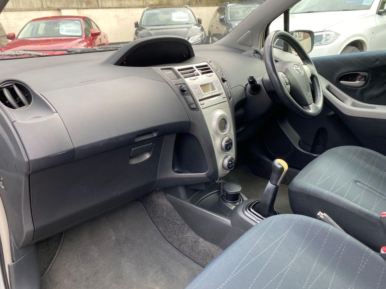 Used Toyota Yaris 2006 for sale - 78090359: Photo 17