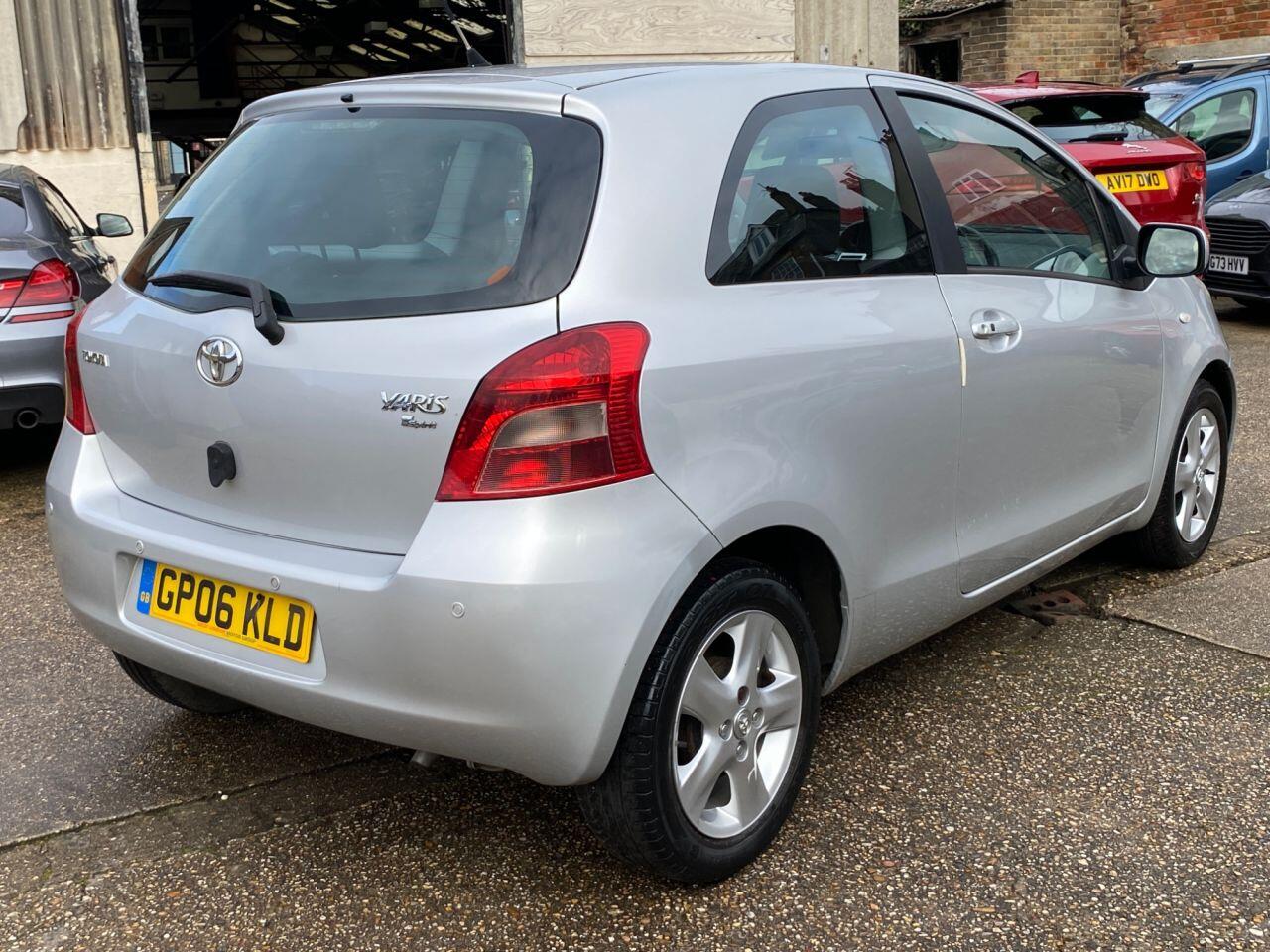 Used Toyota Yaris 2006 for sale - 78090359: Photo 24