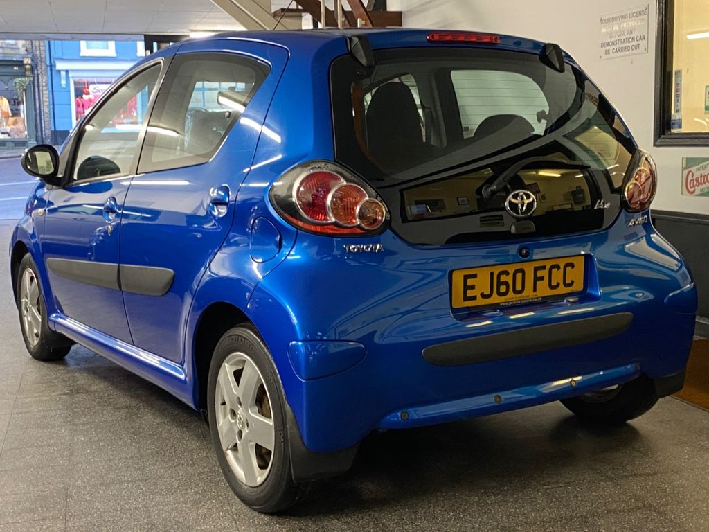 Used Toyota AYGO 2011 for sale - 77464368: Photo 2