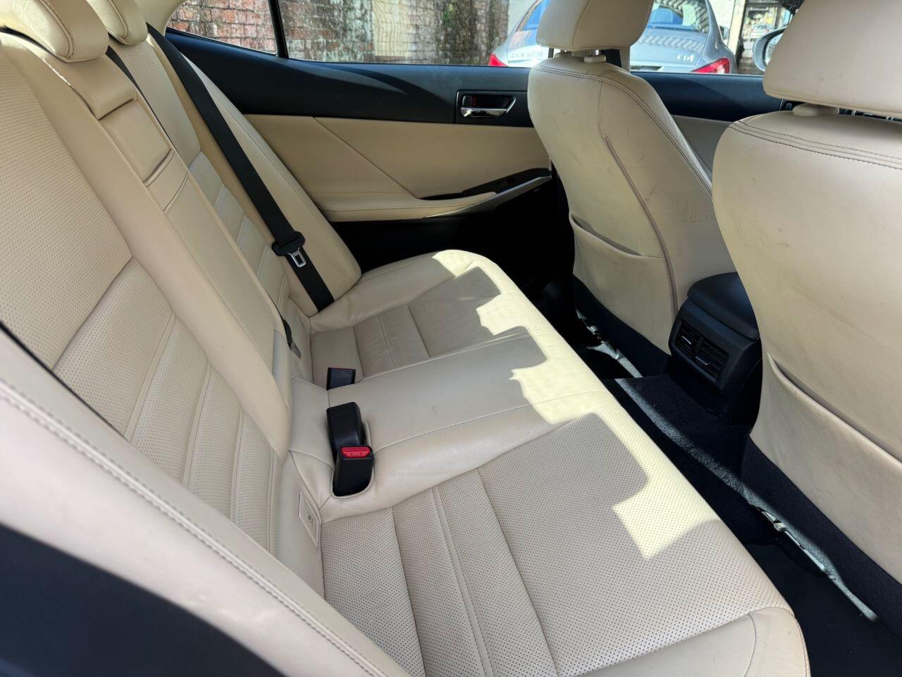 Used Lexus IS 2014 for sale - 78090384: Photo 5