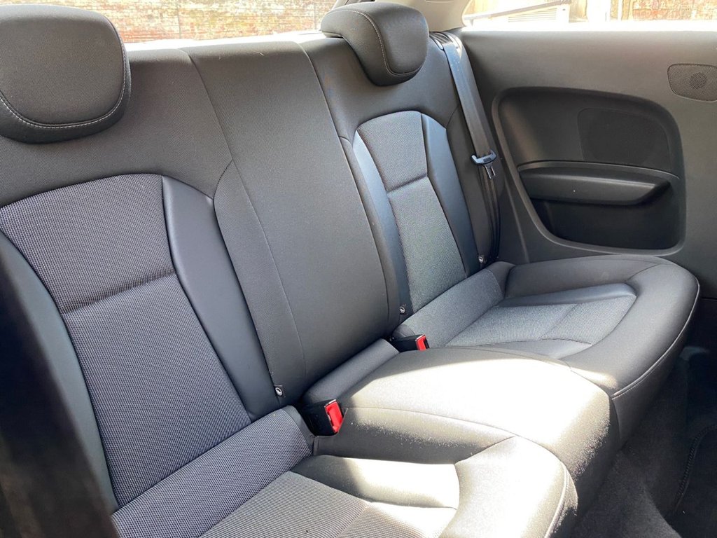 Used Audi A1 2014 for sale - 76735873: Photo 16