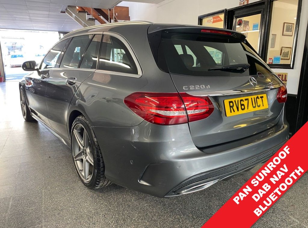 Used Mercedes-Benz C Class 2017 for sale - 76735877: Photo 2