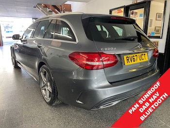 Used Mercedes-Benz C Class 2017 for sale - 76735877: Photo