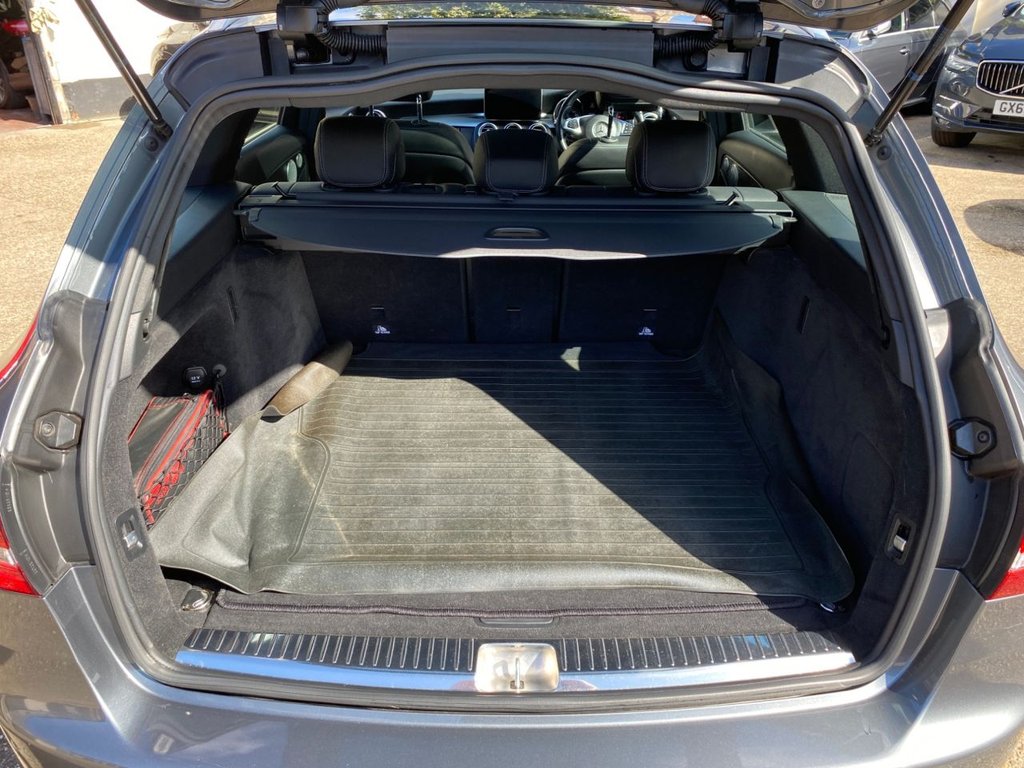 Used Mercedes-Benz C Class 2017 for sale - 76735877: Photo 33