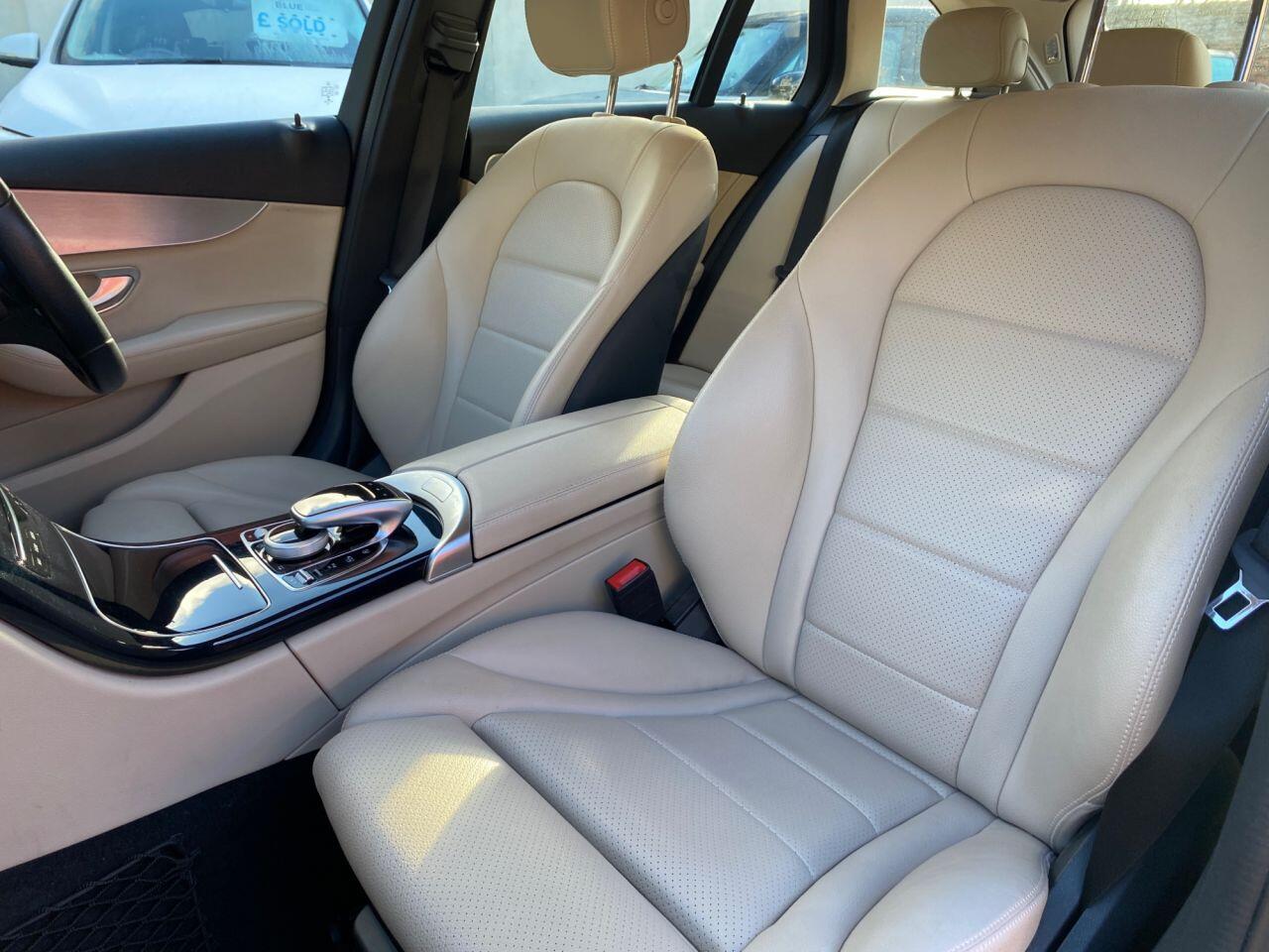 Used Mercedes-Benz C Class 2019 for sale - 78090365: Photo 21