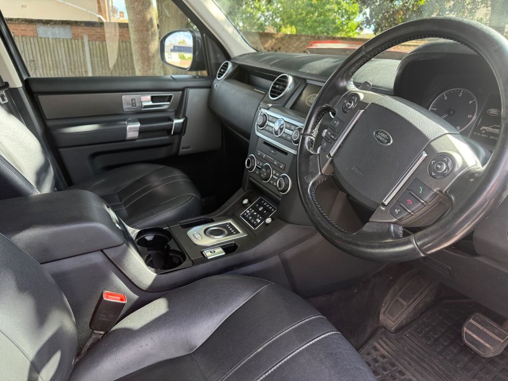 Used Land Rover Discovery 2015 for sale - 76735868: Photo 19