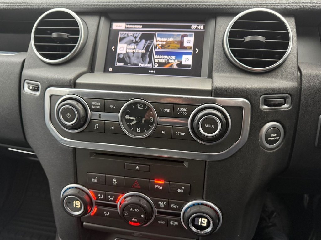 Used Land Rover Discovery 2015 for sale - 76735868: Photo 24