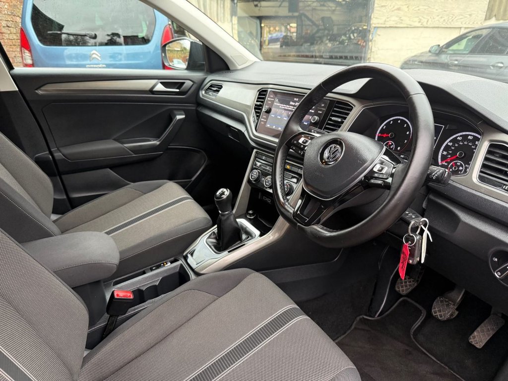 Used Volkswagen T-Roc 2020 for sale - 77302403: Photo 14