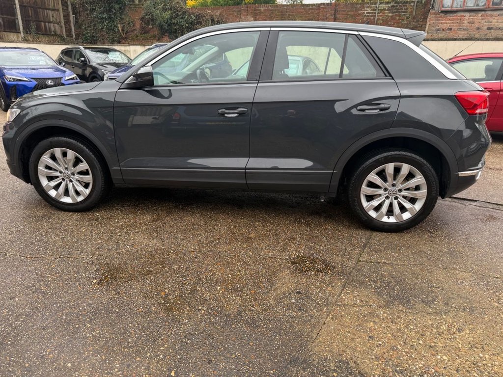 Used Volkswagen T-Roc 2020 for sale - 77302403: Photo 36